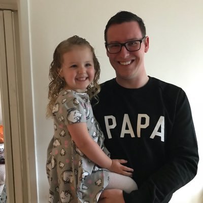 Working Daddy to Gracie AKA Dolly • Baby Hew No2 due June 2018 • https://t.co/EvEbOfanrf