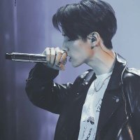 Markkbb👉🌚🏴👈 (@kunanan_mb) 's Twitter Profile