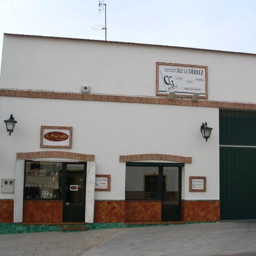 Nuestra tienda apuesta por los productos de alta calidad, Delicatessen o Gourmet, a unos precios realmente competitivos. Entra y verás!