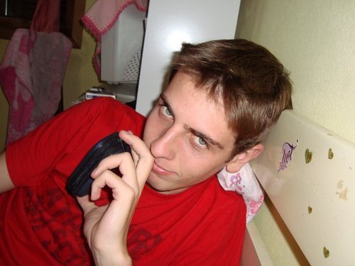 Estudante de Ciência da Computação - UNISC
e acho que isso basta...