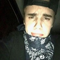 sir bizzle (@bizzleonelov3) 's Twitter Profile