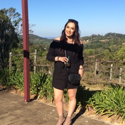 Indy_Toa's profile picture. Start living your best life to its full potential • Love yourself more than before • we can change the world together as one • 😌🌎🌿🙏