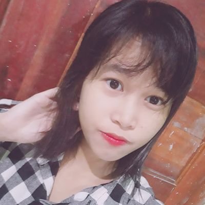 CutieluckB's profile picture. This person unable to contact