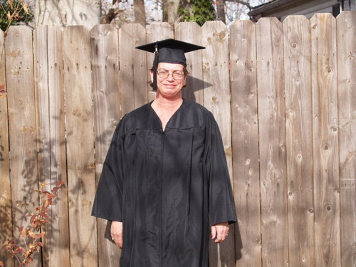 Graphic Designer looking for work. Army veteran. Mother of 3. Married 35 yrs.