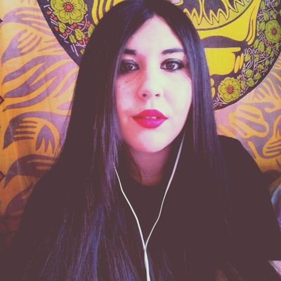 JENNiiPiiCKMee's profile picture. l'amour n'est pas compliqué , les gens le sont