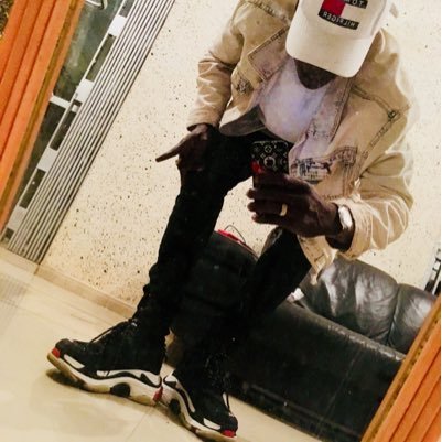 defthuglife's profile picture. Hip-Hop/Rap Hip-Hop/Rap Incroyable Musique Journalistes et professionnels de la technologie Voyage Films Politique Actualités des Jeux Vidéo NBA Art Télévision