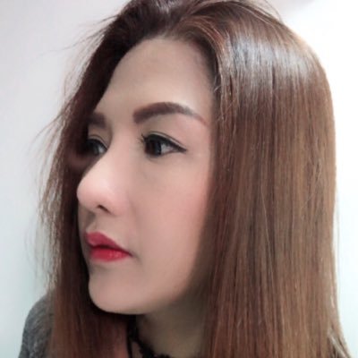 petch0423's profile picture. 