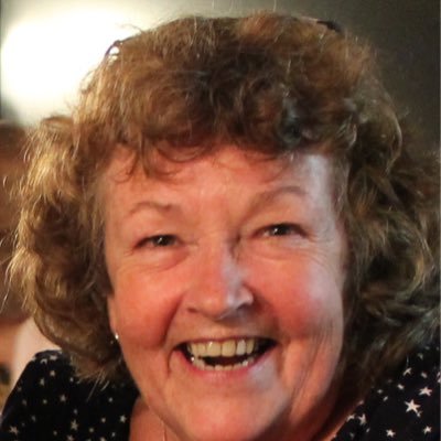 zeenie16's profile picture. 