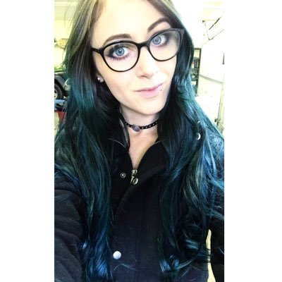 _ay_bee_'s profile picture. ✌️