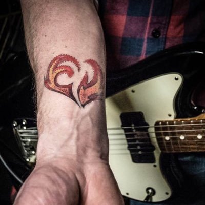 My Children,Music & Wales 🏴 are life!!.. fitness freak..Singer and Guitarist in ’Sweet Ignitions’ 🤘