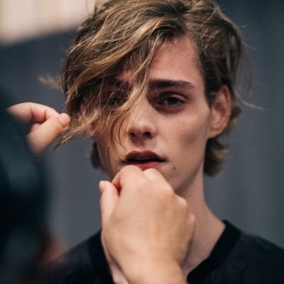 voleavecicare's profile picture. 