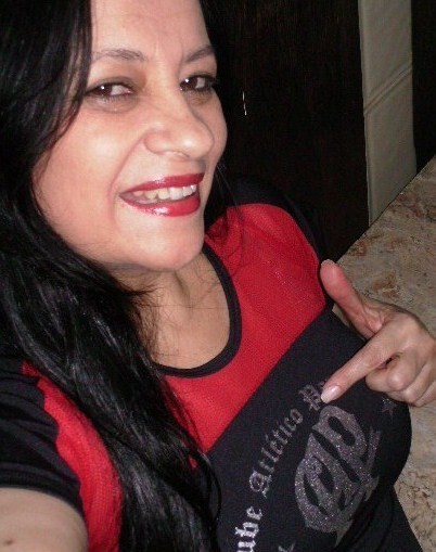 Su- Atleticana de coração. Área superior da saúde(Estética). Escritora e poetisa.(SS)