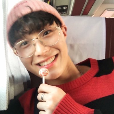 ♫ · cheonsa of the # light ━ fɑllιng ιn love for hιm. _ don't call me lucifer. / / ⛩
