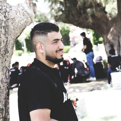 asoznaser's profile picture. وبأنوثتها الفاخرة تجعلني أصدق أنها خلقت من تراب القمر #Analysis_ Al-khlifa