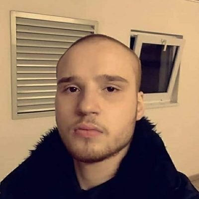 JustDav47838702's profile picture. I am beginner on the Twitter :D