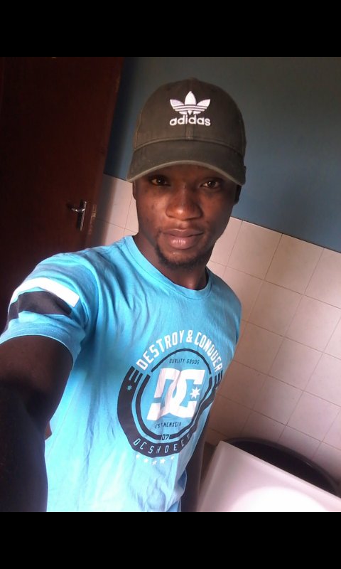 Henry56312969's profile picture. I don't beg wer i don't benefit