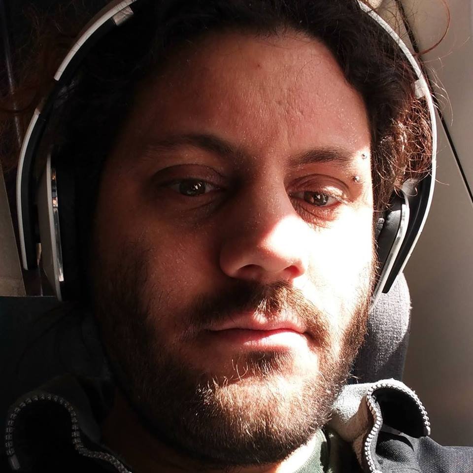 EmTourniaire's profile picture. Informaticien