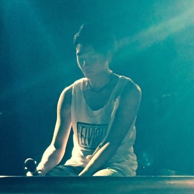 札幌☆スケボー、スノボー趣味でやってます!音楽好き!夢に向かって今から努力!!!人生楽しみます! また探偵いたの?美容師