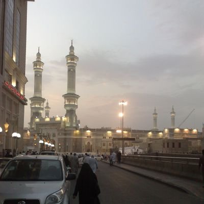 اللهم أحينا مسلمين وتوفنا مسلمين وألحقنا بالصالحين