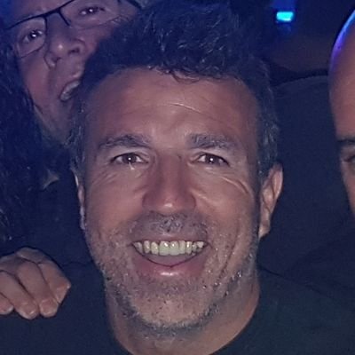 Lo contrario de vivir és no arriesgarse!