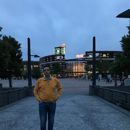 islam1988's profile picture. 😀😄