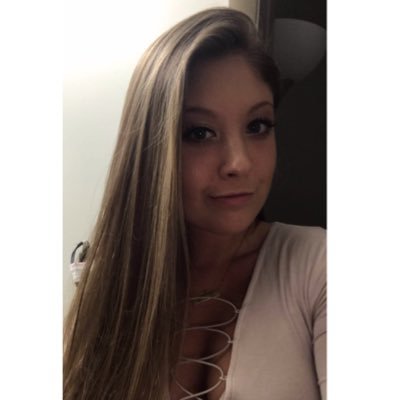 karleemari's profile picture. CW '17 ~ ESU '21
