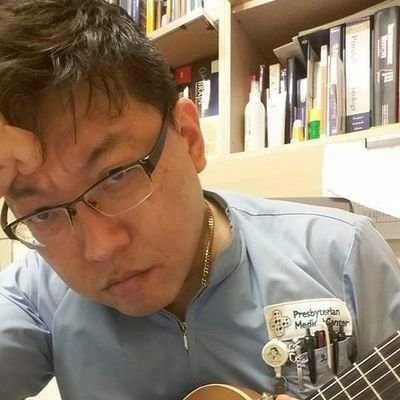 972051's profile picture. 전주사는 신경과의사