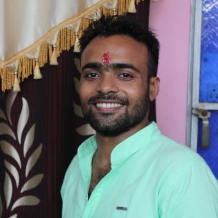 हम हैं राही प्यार के,,,,
फिर मिलेंगे हँसते हँसते....😎