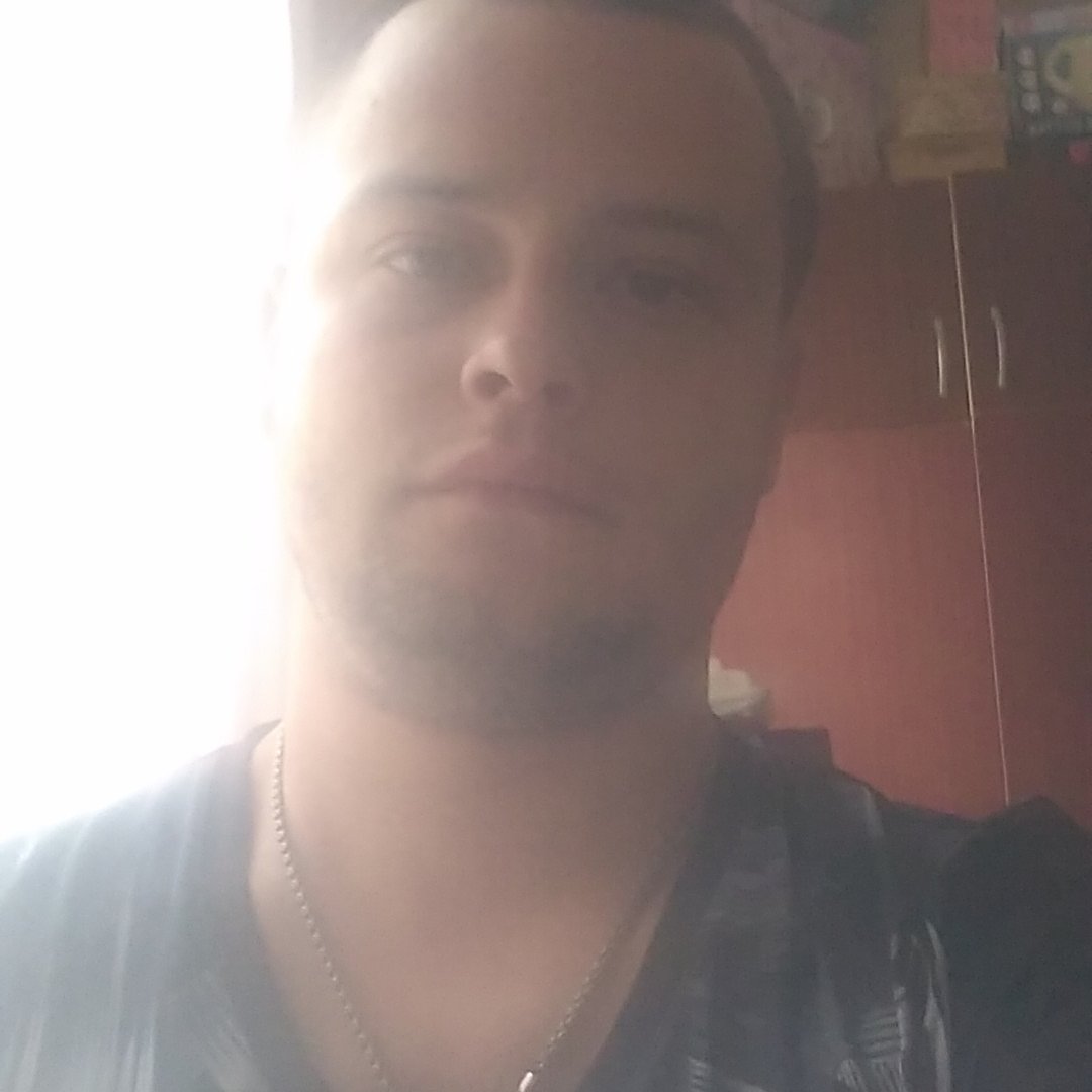 9fKB8k9v8B1pKUR's profile picture. 