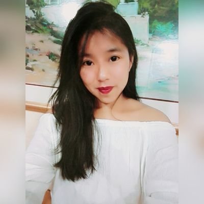 valeryulin's profile picture. Cree en lo que te hace feliz😀