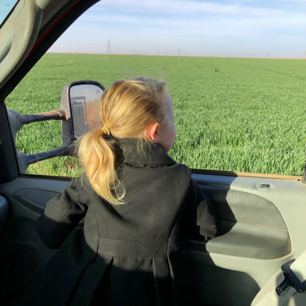 Raisin girls and farming the desert