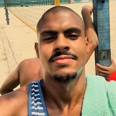 Que os vizinhos te respeitem, que os problemas te rejeitem, que os anjos te protejam e que o céu te aceite.
Take care!