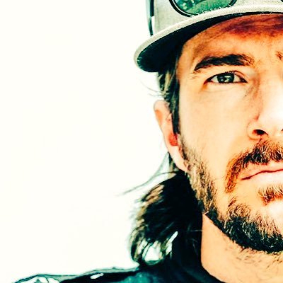 JRHildehair's profile picture. I'm fast. I'm flowing. I'm majestic. THE HAIR attached to the speediest nerd in #IndyCar

aka just some chick in Indy who loves racing, naps, and your dog.