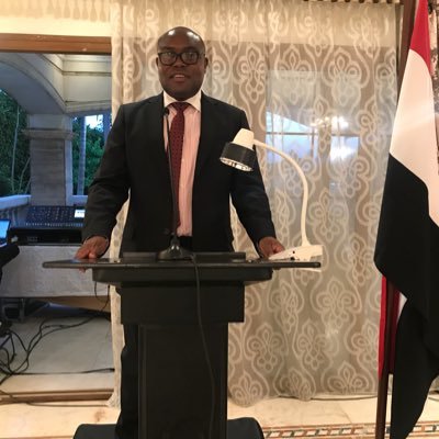 PrinceMnisi's profile picture. Bushbuckridge-born|Turfloop Graduate|Unisa Graduate School of Business Leadership-MBL Graduate in Corporate Strategy|In public service by choice|