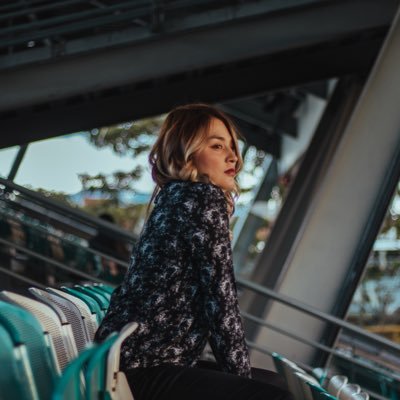 MoniiCGutierrez's profile image