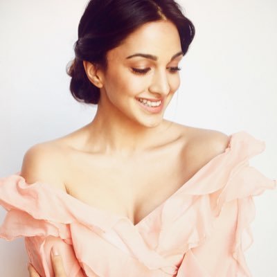 One stop for all updates regarding @advani_kiara