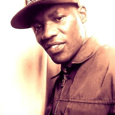 StiveThe's profile picture. Am Tall Dark and Handsome guy