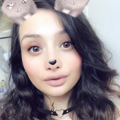MichaelaElanaa's profile picture. 