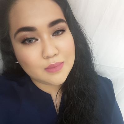 LayLaMarLya's profile picture. Don't study me,
you won't graduate. 😏