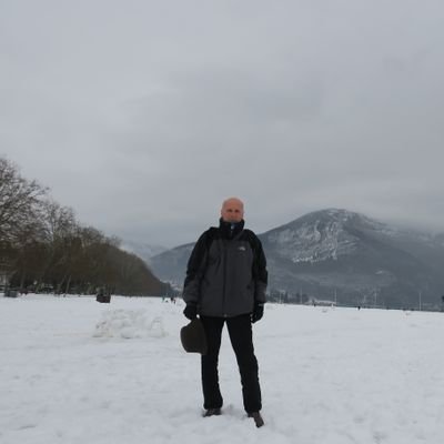 franlamolda's profile picture. 
