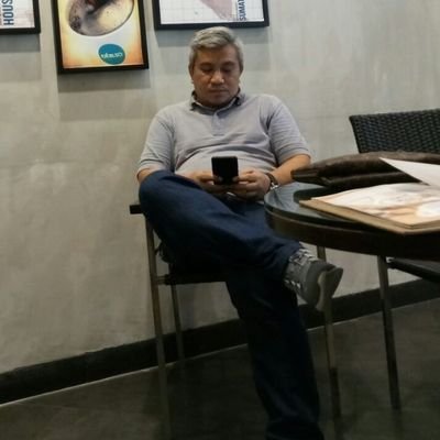 Joel31079164's profile picture. 