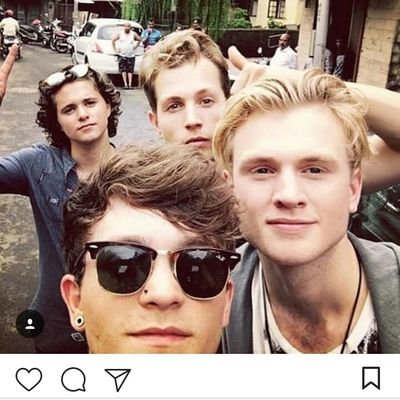 Music is life💕💕🎵The Vamps are life and 1D and nhc BTS😍😍Maggie Lindemann ABBA 5Seconds of Summer and hrvy conor Maynard sia😍my idol💖lastly shreya ghoshal