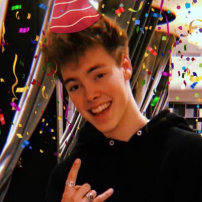 i’m working on a birthday gift for zach from us, and i want to get as many fans as possible involved. read pinned tweet or contact @jackaverys for more info.