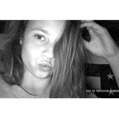 21💋