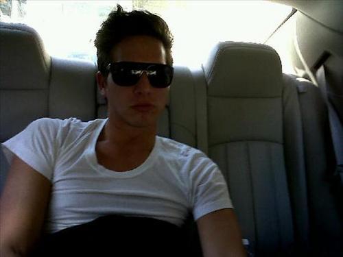 Fanuar's profile picture. Im kinda crazy and a little fancy XD