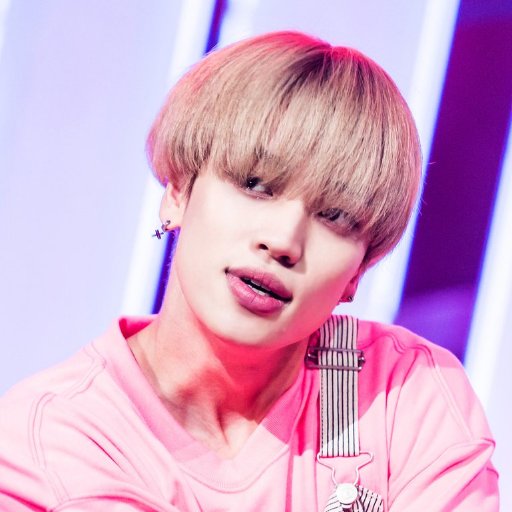 Touchscreen_tt's profile picture. 니엘아 아프지마