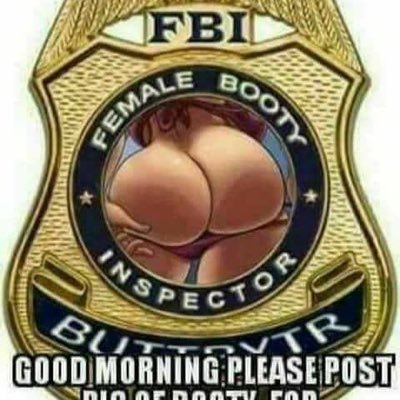 I’m a huge Booty or Butt lover of (women of course )if you have a nice ass we will be awesome friends and stalker hahaha