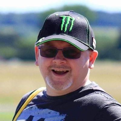 Radio Presenter: @blueskyradiouk Computer geek, motorbike fanatic, MTB rider, tech guru, ex RC racer. Views are my own. All enquires via my website.