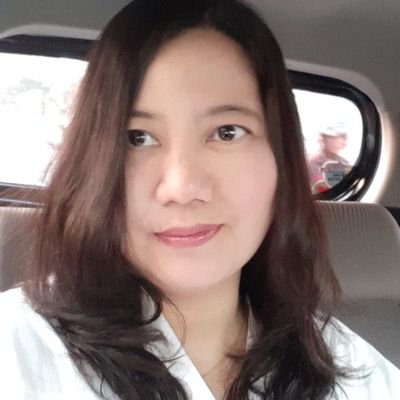 chiquitaelaine's profile picture. Freelance translator