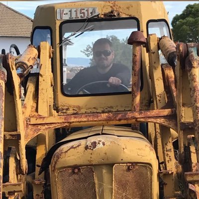 Mon64292885's profile picture. 